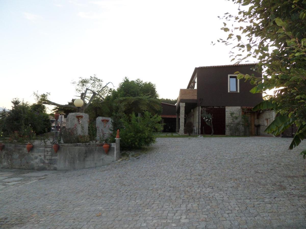 Casal De S.Romao Do Meio Guimarães Exterior photo